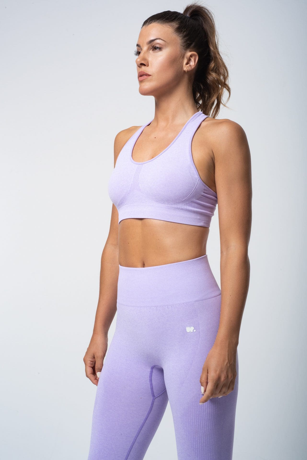 Sustainable Seamless Low Cut Sports Bra - UP Clothing